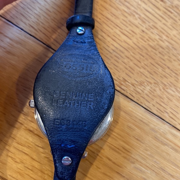 Fossil Watch - Picture 5 of 6